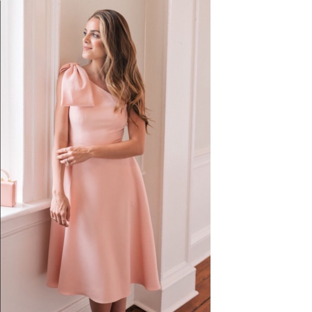 Gal Meets Glam Yvonne Dress - Size 4